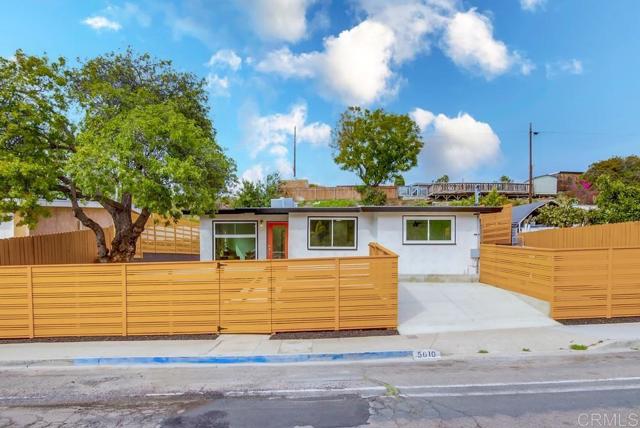 5610 Streamview Drive, San Diego CA: https://media.crmls.org/mediaz/619a5711-2eec-4143-b7cd-3be23a1f0efd.jpg