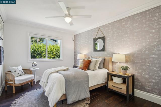 12994 Hawkins Dr, San Ramon CA: https://media.crmls.org/mediaz/619b2114-8a85-47c6-bdf4-269b225cc1b3.jpg