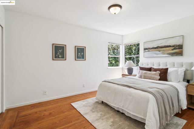 1881 Dolly Ave, San Leandro CA: https://media.crmls.org/mediaz/619b2754-b627-455e-b8de-740b6ebe3677.jpg