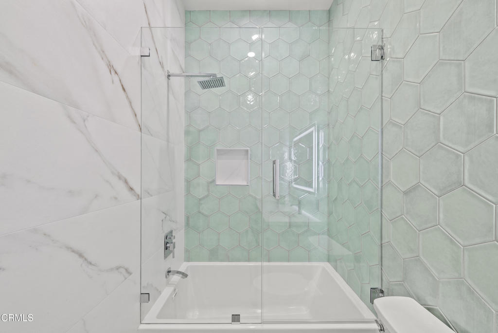 MLS #P1-25124 image #25