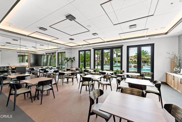 5024 Rexton Drive, Camarillo CA: https://media.crmls.org/mediaz/619c0f81-4242-47ec-8aa5-06d2b54a502c.jpg