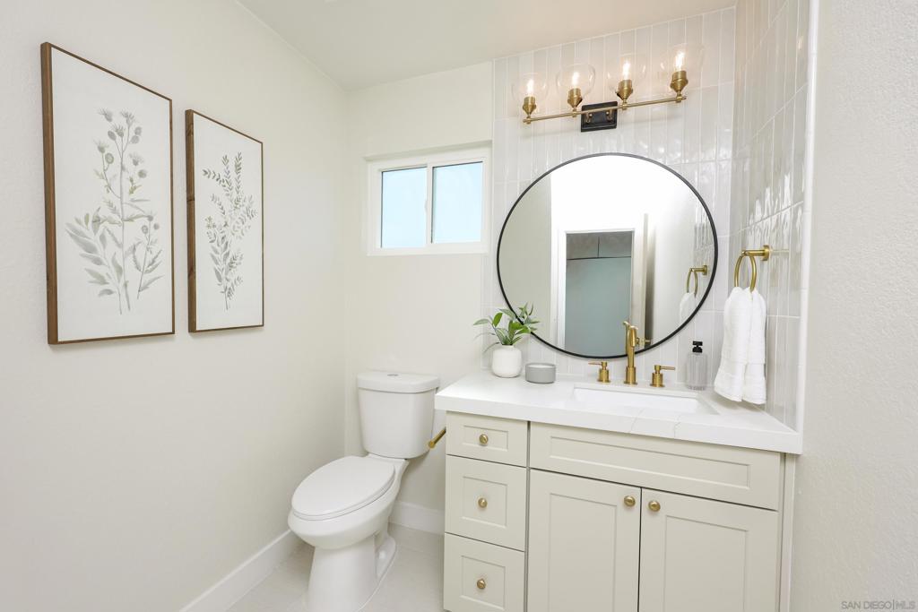 658 Santa Fe Dr. - photo 12