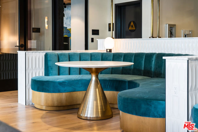 250 E Broadway, Long Beach CA: https://media.crmls.org/mediaz/619cfce5-3c60-4888-8962-4065272db278.jpg