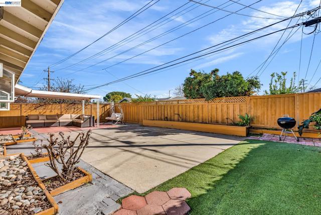 Image 39 of 43 For 1532 Kooser Rd