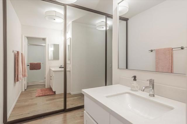3334 Brittan Avenue, San Carlos CA: https://media.crmls.org/mediaz/61a06139-043f-41f3-83b4-4eaaaa66c690.jpg