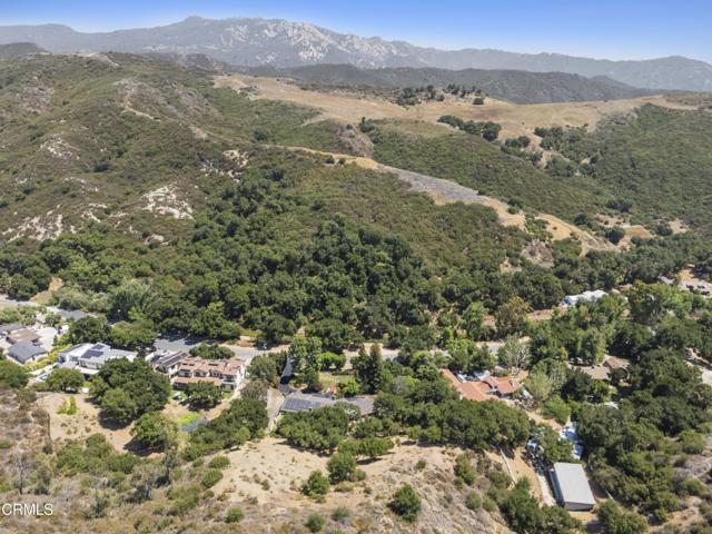 2547 Stokes Canyon Road, Calabasas CA: https://media.crmls.org/mediaz/61a36dd9-fe36-41ba-80dd-7c62b06ba6fa.jpg