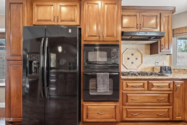 Detail Gallery Image 13 of 49 For 2200 Gambel Oak Way, Bakersfield,  CA 93311 - 4 Beds | 3 Baths