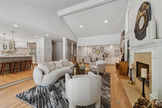 2360 Holly Oak Drive, Danville CA: https://media.crmls.org/mediaz/61a77d80-e5d0-4cb5-8333-fb650f5fea09.jpg