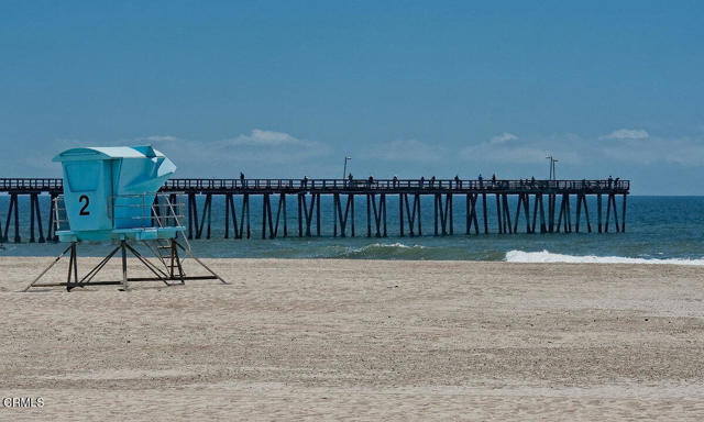 566 Ebbtide Circle, Port Hueneme CA: https://media.crmls.org/mediaz/61a85484-03ad-43dd-bcf6-d147c5342eda.jpg