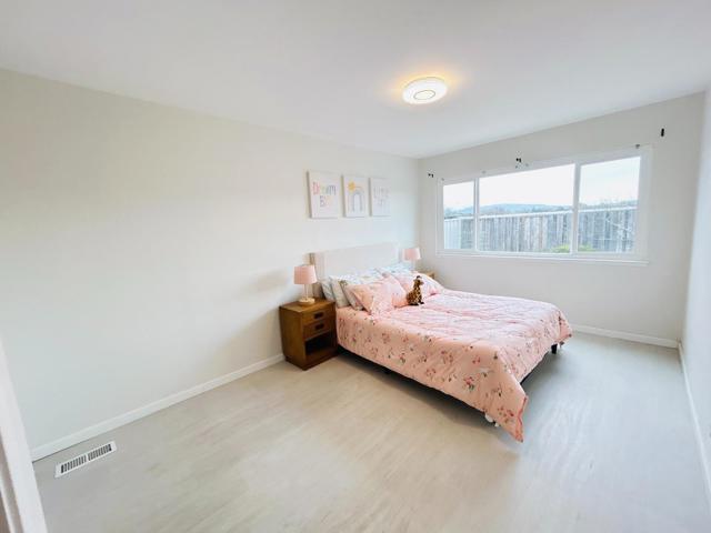 Image 33 of 48 For 1066 Castleton Way