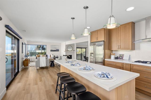 1307 Clove St, San Diego CA: https://media.crmls.org/mediaz/61a9df8d-b389-470b-882f-70ea39027e2e.jpg