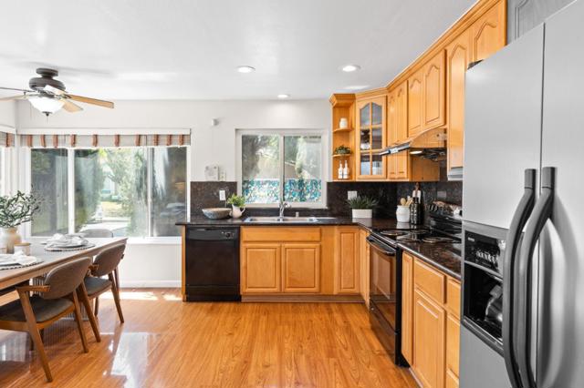 106 Mosswell Court, San Jose CA: https://media.crmls.org/mediaz/61a9e643-dff9-4d07-99a9-7fa89aa6d513.jpg