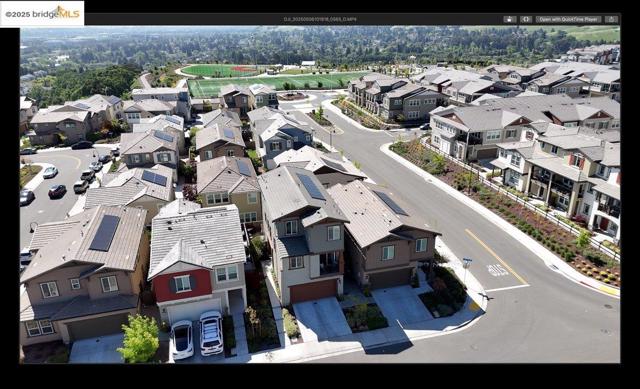 2712 Via Vicenza, San Ramon CA: https://media.crmls.org/mediaz/61a9e91e-29e1-47e0-a8c6-f7fbd424aa87.jpg