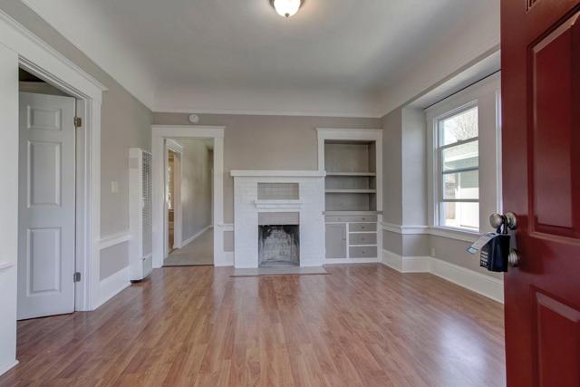 19 S Delaware Street, San Mateo CA: https://media.crmls.org/mediaz/61a9f75a-8f07-40c5-bff4-2105577d88cf.jpg