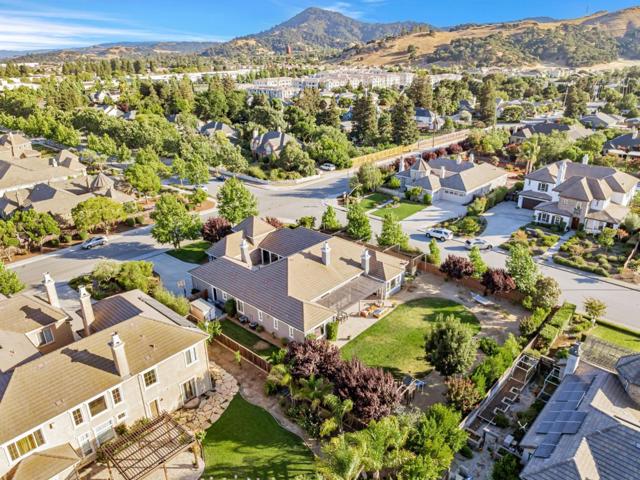 325 Peebles Avenue, Morgan Hill CA: https://media.crmls.org/mediaz/61aa9efd-e26d-455d-bf30-4350775784b8.jpg