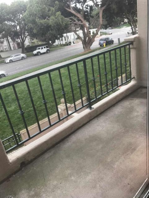 7265 Calabria Court, San Diego CA: https://media.crmls.org/mediaz/61acee78-43b2-481d-a7de-174930096aaa.jpg