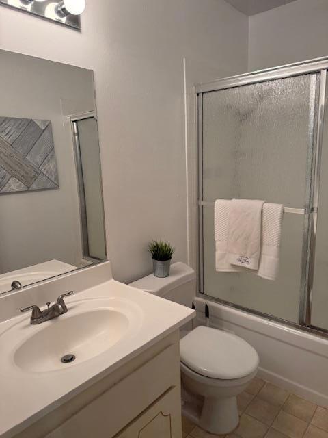 3295 La Mesa Drive, San Carlos CA: https://media.crmls.org/mediaz/61ad3d4b-15c1-4eda-87ca-d811771a4baf.jpg