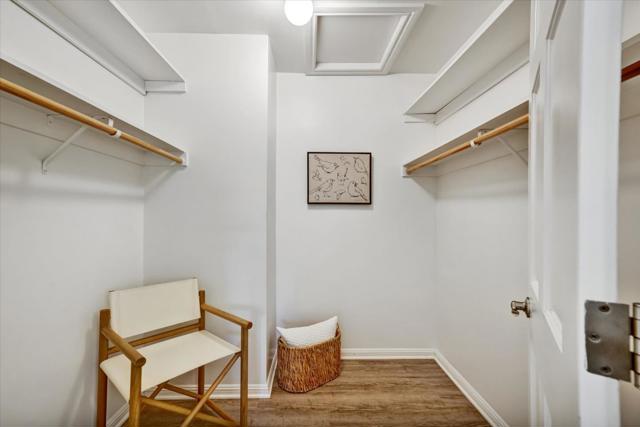 1070 Mercedes Avenue, Los Altos CA: https://media.crmls.org/mediaz/61ad7c9b-81bd-4a5f-bb33-58dfad819317.jpg