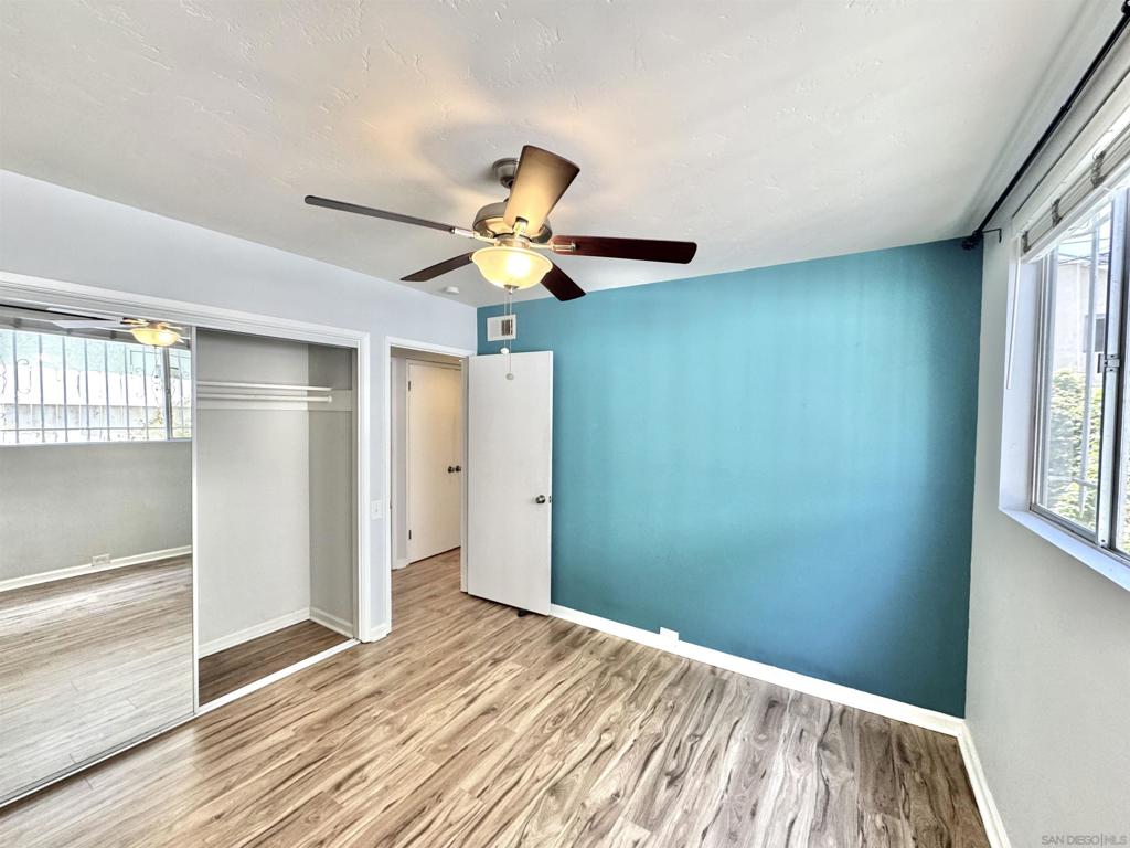 4076 Illinois Street - photo 16
