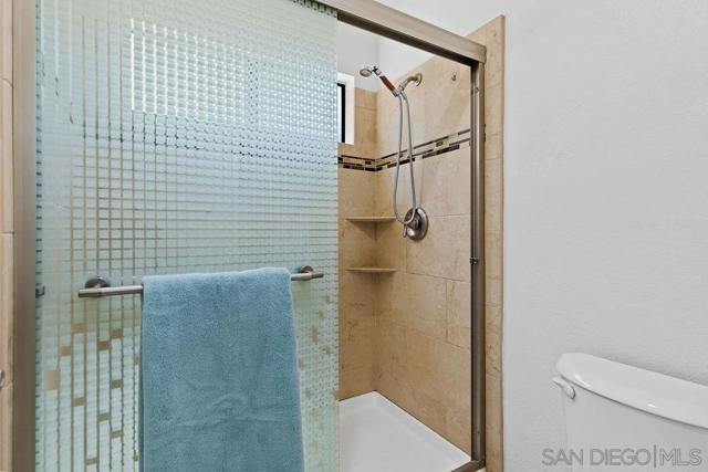 2157 Arnold Way, Alpine CA: https://media.crmls.org/mediaz/61afa5d8-231d-4563-b3e8-f7e0b17094e9.jpg