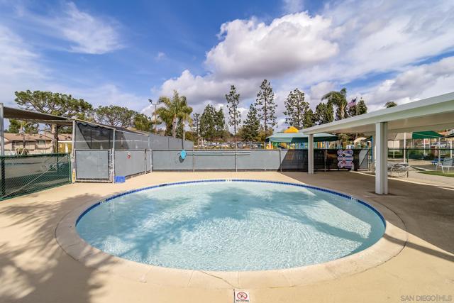 17636 Azucar Way, San Diego, California 92127, 3 Bedrooms Bedrooms, ,2 BathroomsBathrooms,Townhouse,For Sale,Azucar Way,250019456SD