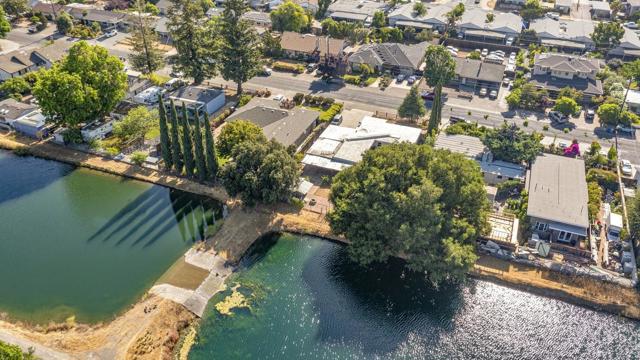 848 Kenneth Avenue, Campbell CA: https://media.crmls.org/mediaz/61b3a3ea-d77a-4f2f-b4bc-609e4df7353e.jpg