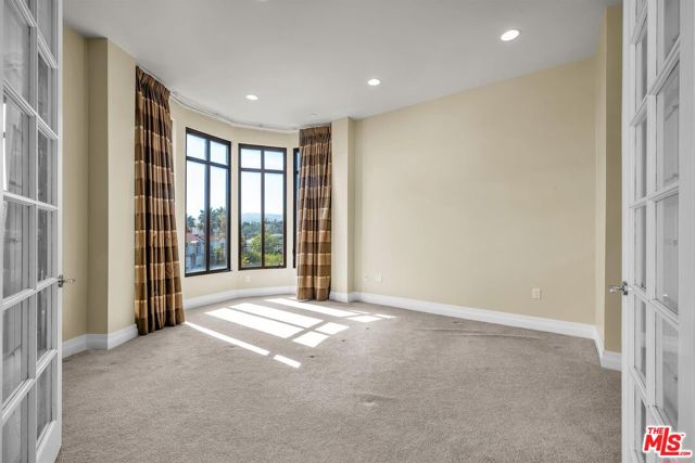 11847 Gorham Avenue, Los Angeles CA: https://media.crmls.org/mediaz/61b3dd7a-ed22-4905-b463-d85d1c1d8948.jpg