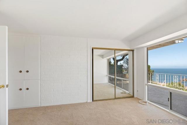605 Palos Verdes Dr W, Palos Verdes Estates, California 90274, 4 Bedrooms Bedrooms, ,2 BathroomsBathrooms,Residential,Sold,Palos Verdes Dr W,220015650SD