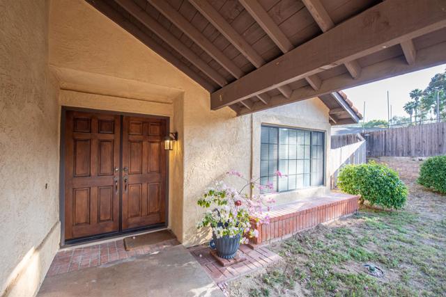 2432 Live Oak Road, Escondido CA: https://media.crmls.org/mediaz/61b6a76a-1030-4950-ba3c-3b387ca7d024.jpg