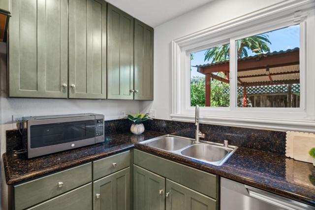 207 Brooklyn Avenue, San Jose CA: https://media.crmls.org/mediaz/61b786c8-7195-4946-ba38-054089ddcb05.jpg