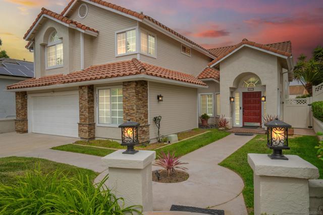 18037 Saponi Ct, San Diego CA: https://media.crmls.org/mediaz/61b9328c-87bc-4eba-adcf-600d782ea97d.jpg