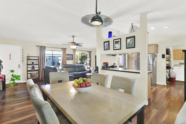 Detail Gallery Image 7 of 29 For 2750 Wheatstone St #203,  San Diego,  CA 92111 - 3 Beds | 2 Baths