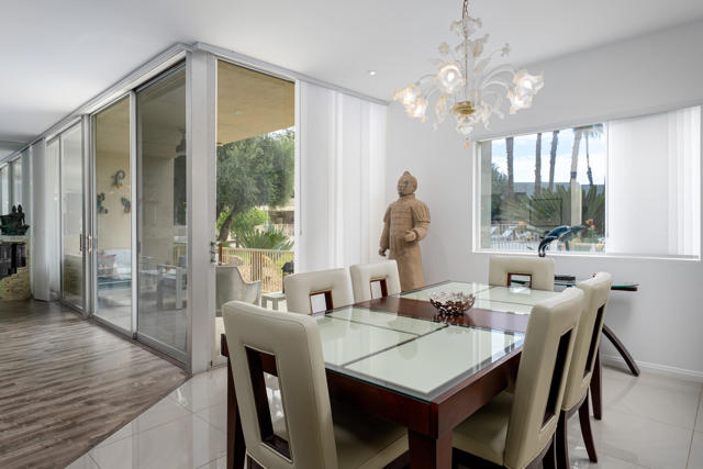 477 Desert Lakes Drive, Palm Springs CA: https://media.crmls.org/mediaz/61b97e3f-2ff1-4ae1-a43f-46868283cdbf.jpg