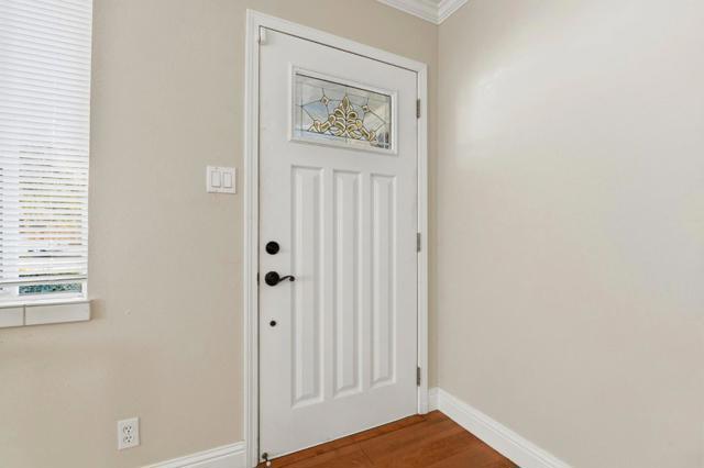 2934 Custer Drive, San Jose CA: https://media.crmls.org/mediaz/61b9b9c3-b39e-4aff-87d6-a7af1c83a81c.jpg