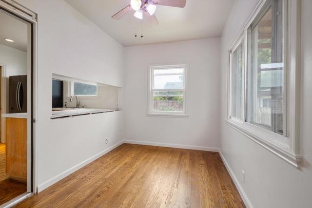 852 Hensley Avenue, San Bruno CA: https://media.crmls.org/mediaz/61b9d20e-eb83-4969-87b0-73592df34ee2.jpg
