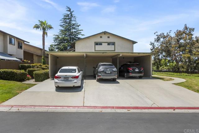 1450 Melrose Avenue, Chula Vista CA: https://media.crmls.org/mediaz/61bb21e5-e2c5-4475-8940-60528b3e97f5.jpg