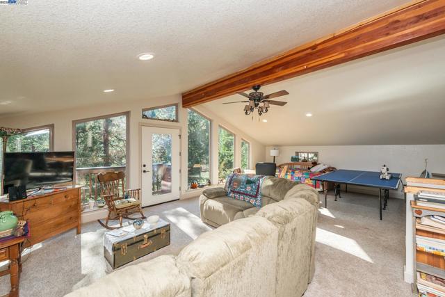 851 Mountain Aire Lane, Trinity Center CA: https://media.crmls.org/mediaz/61bd0b58-b290-4d77-9fb4-f69e62fbbe64.jpg
