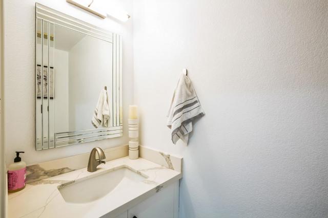 1029 Lido Lane, Foster City CA: https://media.crmls.org/mediaz/61be9ab7-d58b-4703-9e67-f43a0fae3156.jpg