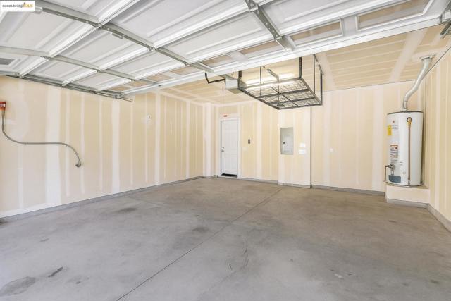 6443 Blue Rock Ct., Oakland CA: https://media.crmls.org/mediaz/61bf4dd3-2db1-49b2-b60c-59f24b317c84.jpg