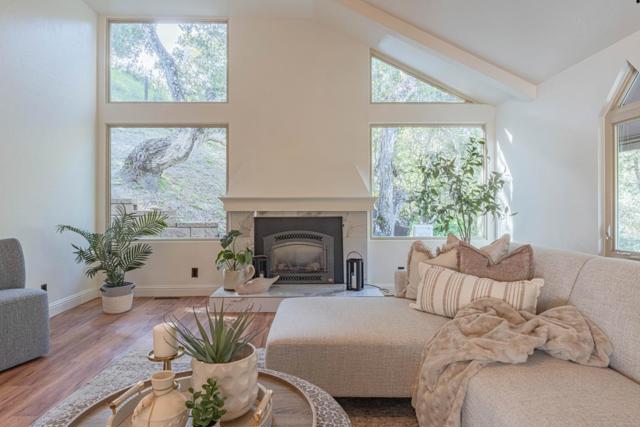 25949 Deer Run Lane, Salinas CA: https://media.crmls.org/mediaz/61c164b2-a75b-4159-9d6c-7e6b477528c5.jpg