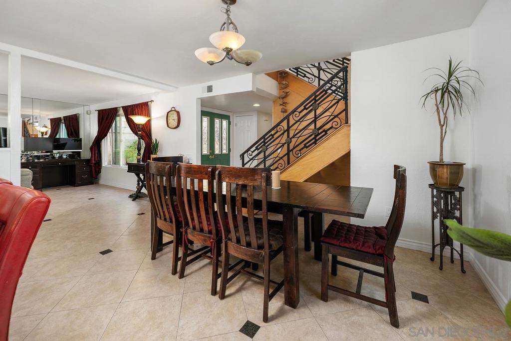 MLS #250035181SD img 6