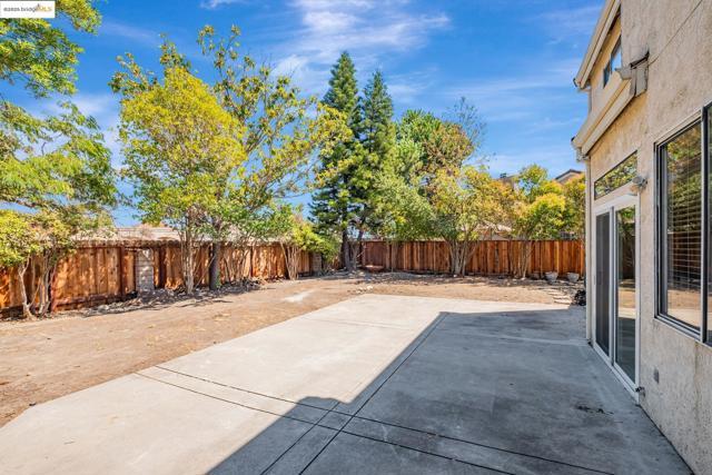 85 Duckhorn Place, Oakley CA: https://media.crmls.org/mediaz/61c234d2-6ac7-4fd5-ace9-445722b598ed.jpg