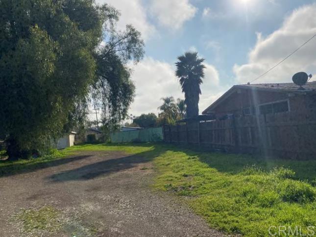 664 Fig St - photo 8