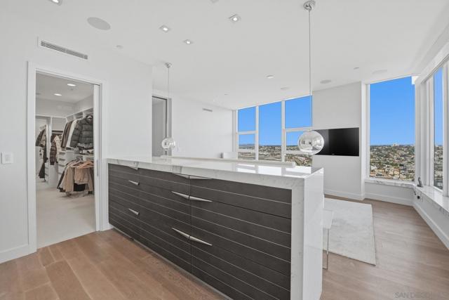 Image 33 of 74 For 1325 Pacific Hwy  3503