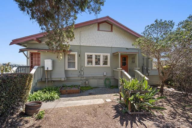 1821 25 Cypress Ave, San Diego CA: https://media.crmls.org/mediaz/61c3aef7-f198-4295-9e18-1cc2651f59b3.jpg