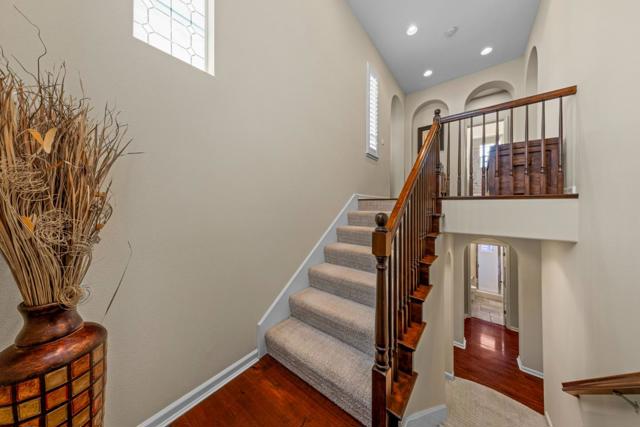 6600 Eagle Ridge Court, Gilroy CA: https://media.crmls.org/mediaz/61c42007-f4b6-4f44-b49c-fe78467ff252.jpg