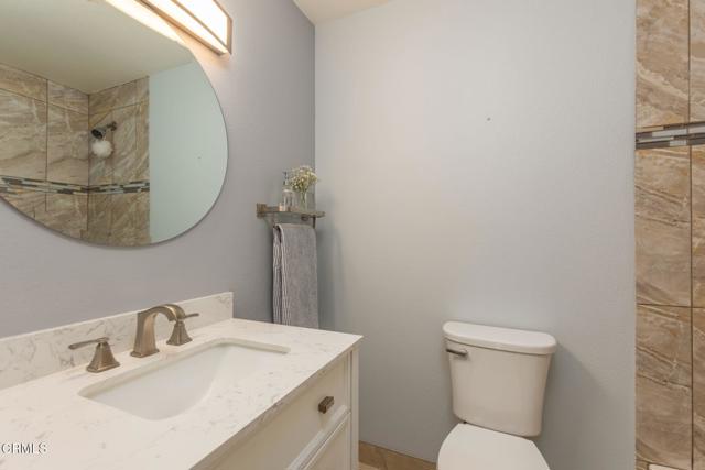5684 Recodo Way, Camarillo CA: https://media.crmls.org/mediaz/61c46d91-6cbd-4cb6-a79d-11dc0c68c1f0.jpg