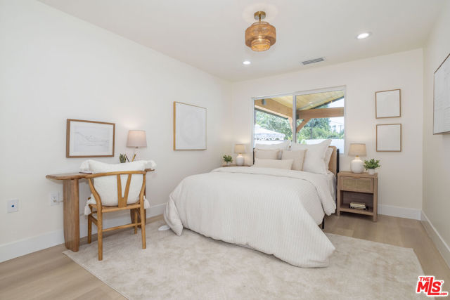 22250 Strathern Street, Canoga Park CA: https://media.crmls.org/mediaz/61c4a06a-f38d-433e-a779-ec9740d7fe32.jpg