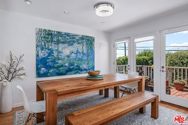 8221 Delgany Avenue, Playa del Rey CA: https://media.crmls.org/mediaz/61c4c668-d80f-4c2d-9743-ee12fc3b6746.jpg