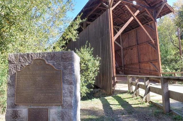 6030 Plateau Drive, Felton CA: https://media.crmls.org/mediaz/61c5619f-2143-445d-a6d3-d6f8efdec941.jpg